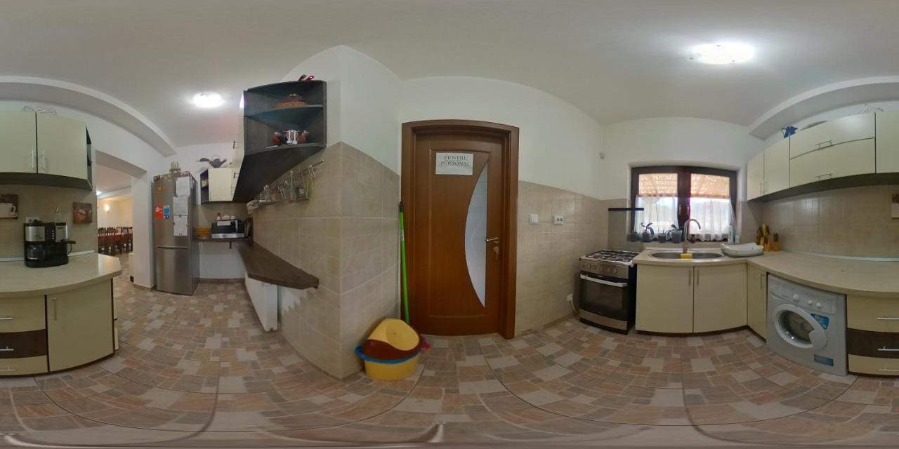Pensiunea Maya Sîmbăta de Sus Exterior foto